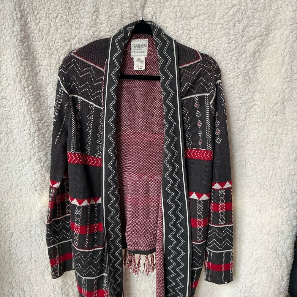 Billabong Charcoal and Crimson Zigzag Sweater